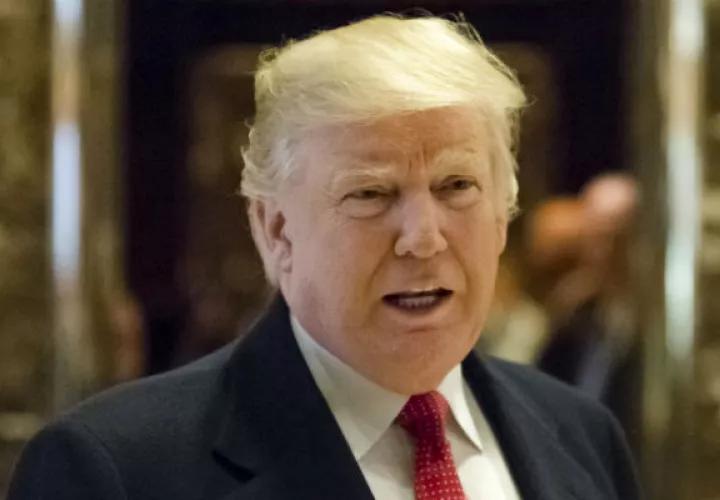 Donald Trump se reunió recientemente con el alcalde de Chicago, Rahm Emanuel.