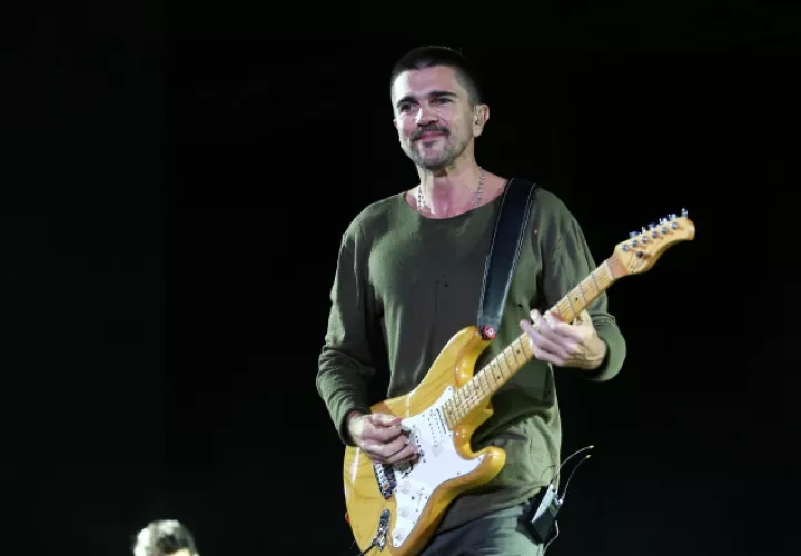 El cantante colombiano brilló en el escenario, aunque lució más delgado que de costumbre. Su voz, impecable. Aurelio Herrera Suira