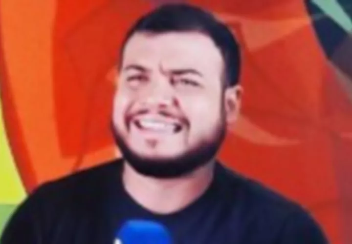 Le falta