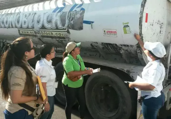 Habrán inspecciones diarias a sitios de llenado. Foto: Thays Domínguez. 