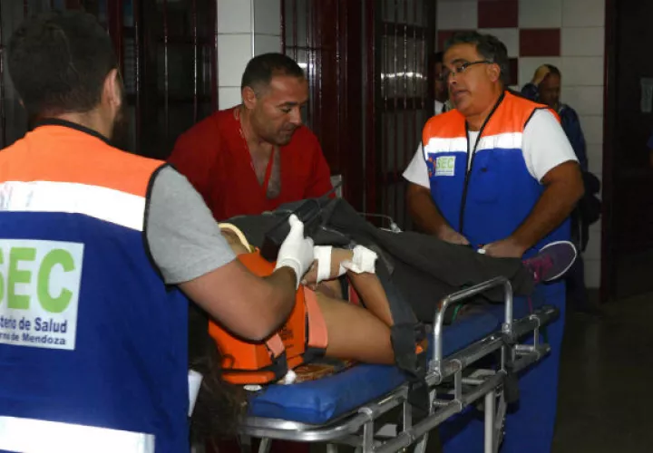 Cuatro personas han quedado internados en centros hospitalarios. FOTO/EFE
