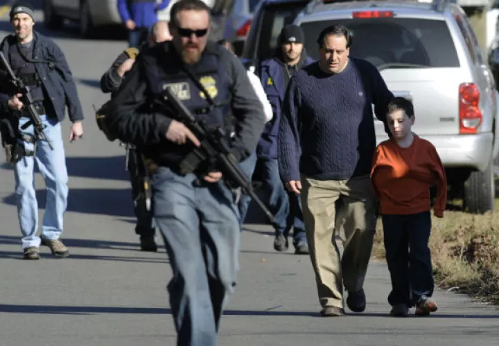 La población está dividida sobre el tema de porte de armas. FOTO/AP