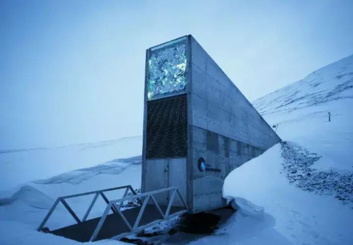 Vista exterior de la Bóveda Global de Semillas de Svalbard. Foto/ AP