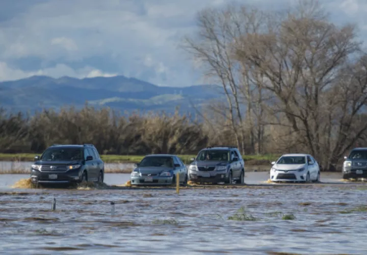 Se esperan más lluvias en las próximas horas. FOTO/AP