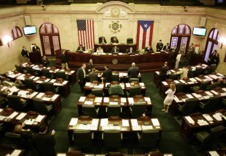 Polémica en la Cámara de Representantes de Puerto Rico. FOTO/AP