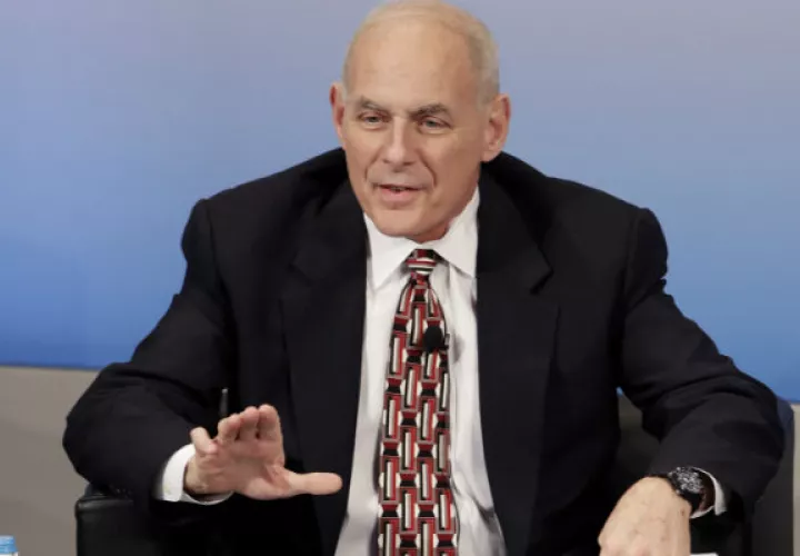 El secretario de Seguridad Nacional de EE.UU., John Kelly, en una conferencia en Alemania. FOTO/AP