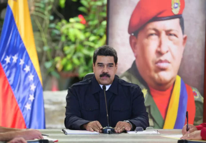 El presidente de Venezuela Nicolás Maduro, afirma que el diálogo sigue adelante.  