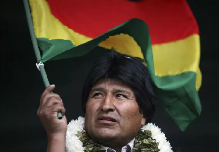 Evo Morales, ha dejado entrever sus intenciones de una nueva reelección. FOTO/EFE