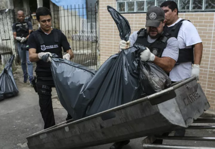 Cumplirán con el levantamiento de cadáveres en las calles. Foto/ EFE