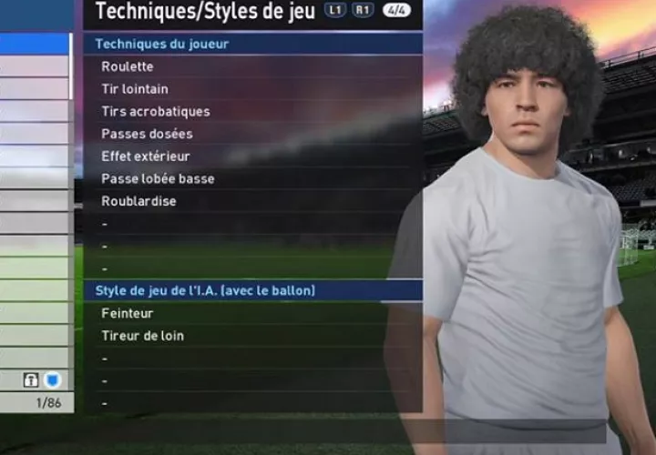 Maradona hizo el anuncio acompañado de esta imagen  en Facebook.