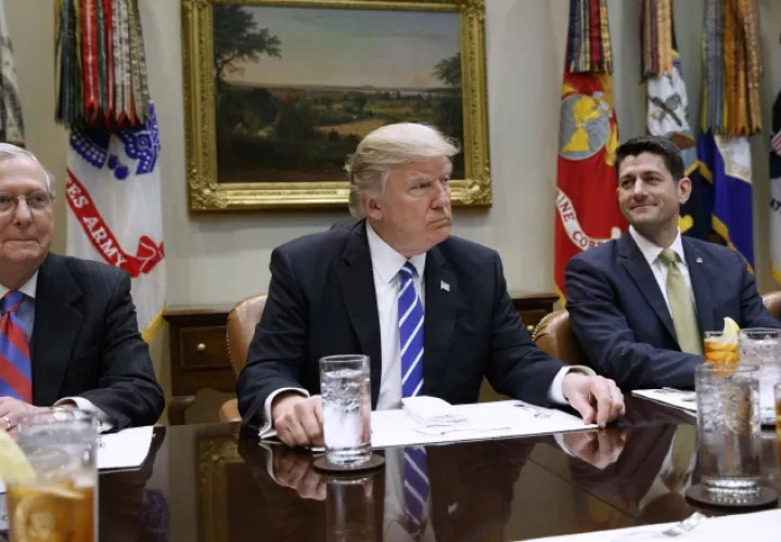 Donald Trump, ofreció pocos detalles de  como hará funcionar sus políticas. /Foto AP