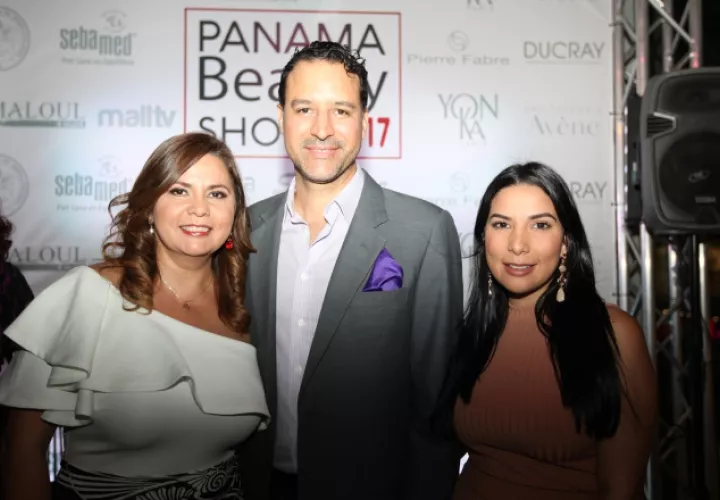 1. Rita Fábrega, Gabriel Veláquez y Rita Aragón.
