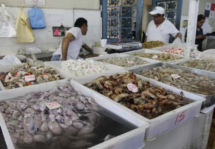 Panameños esperan que precios se mantengan. /Foto Archivo