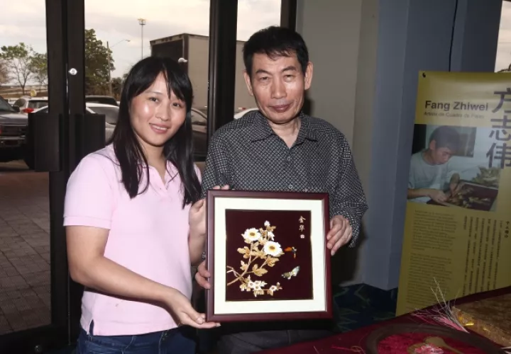 3.  Cindy Huang y Fang Zhiwei. 