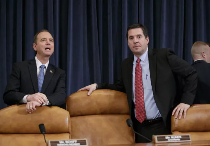 El demócrata Adam Schiff,  y el republicano Devin Nunes. FOTO/AP