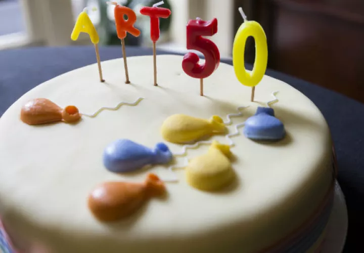 Celebran por la activación del artículo 50; para que Reino Unido salga de la UE. FOTO/AP