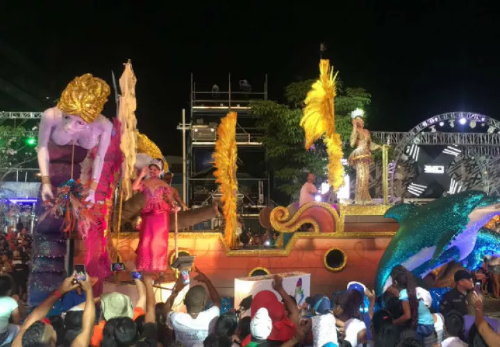 Unas 900 mil personal gozaron del carnaval capitalino, informó la ATP. Foto/Cortesía
