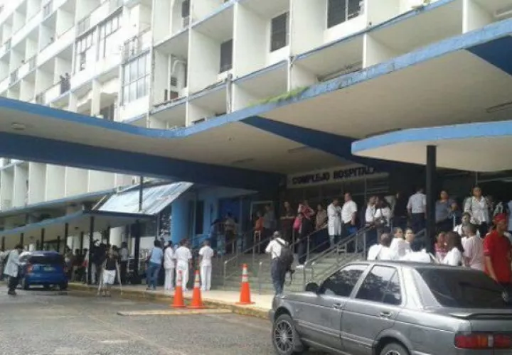 El  deceso se dio en el complejo metropolitano de la CSS.