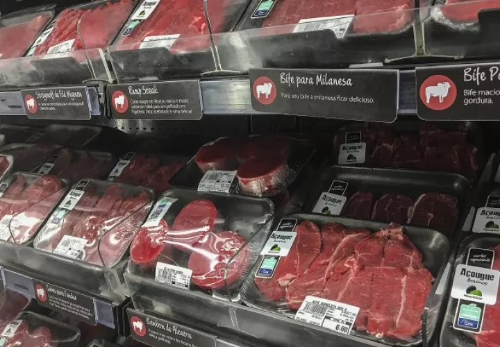 Algunos países plantearon la posibilidad de un veto total a la carne brasileña. /Foto Efe