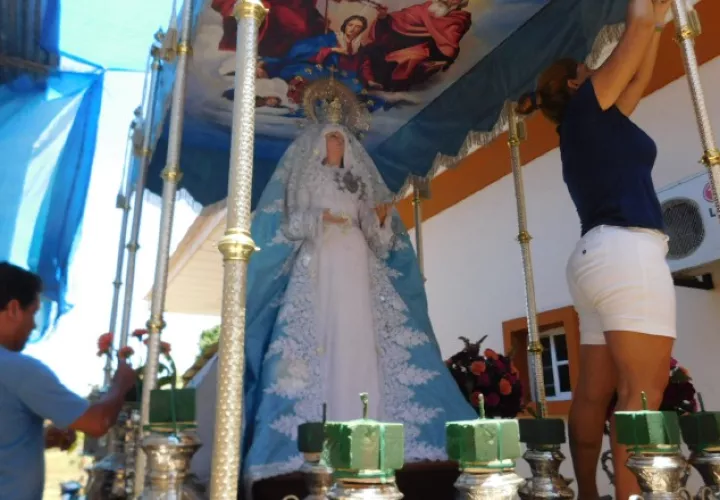 Los jóvenes se han integrado a la organización de los diferentes eventos. /Foto Zenaida Vásquez