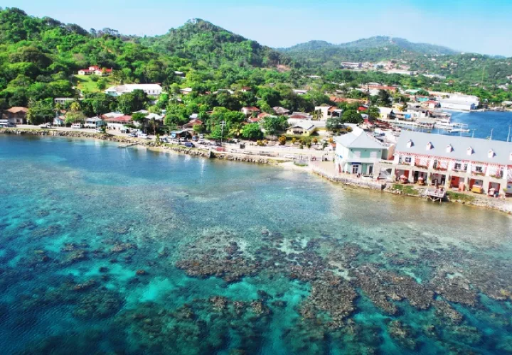 Esta paradisíaca isla está siendo promocionada por el Gobierno de Honduras.