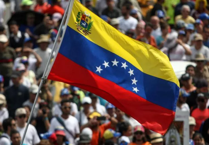 Los opositores venezolanos reiteran que no claudicarán hasta que se convoque a elecciones. /Foto EFE