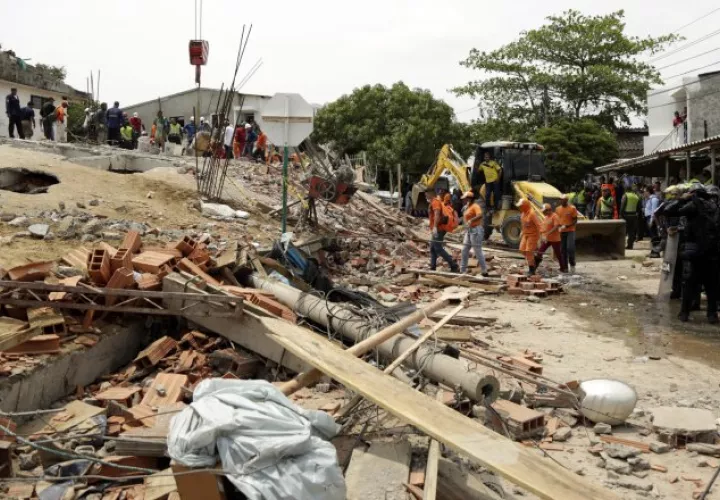 La constructora tenía documentación falsa y sus obreros eran venezolanos. /Foto EFE