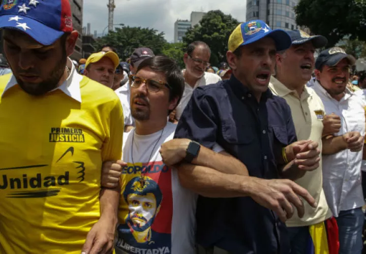 La inhabilitación de Henrique Capriles ha provocado que recrudezcan las protestas. FOTO/EFE