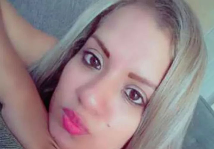 La joven, Luz Michelle Orocú.