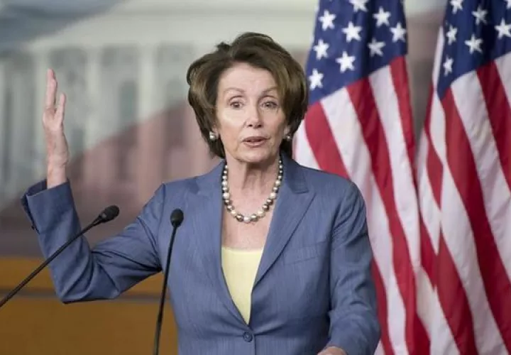 La demócrata Nancy Pelosi, destacó que ellos "tienen la fuerza y los republicanos la exposición al riesgo". FOTO/EFE