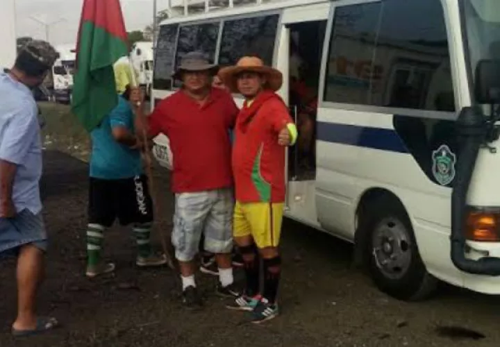 Los manifestantes esperan que el presidente Juan Carlos Varela, los pueda atender