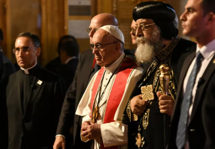 Al final del día, Francisco protagonizó un momento de oración con el papa copto, Teodoro II, FOTOS/AFP