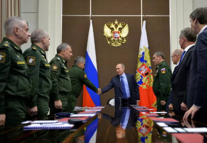 El presupuesto total de los miembros europeos de la OTAN es casi cuatro veces el de Rusia. FOTO/AFP 