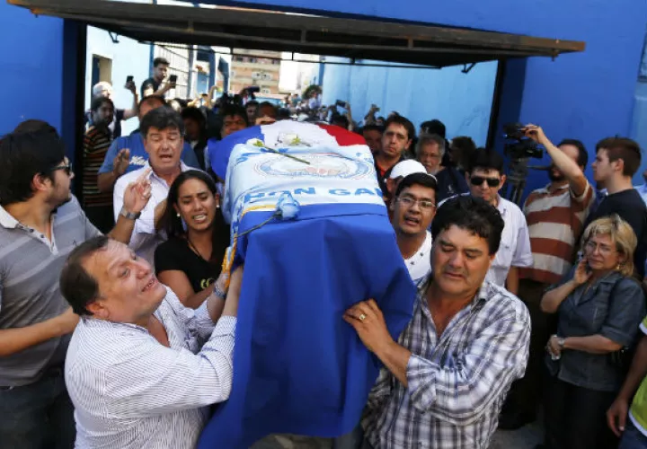 Honras fúnebres de Rodrigo Quintana, dirigente juvenil del Partido Liberal Radical Auténtico. FOTO/AP