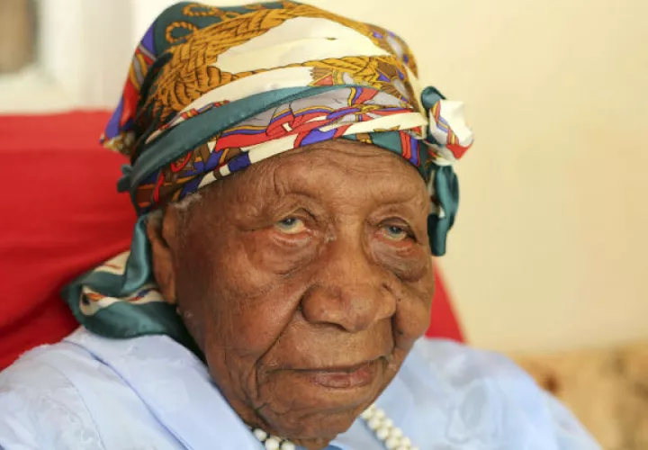 Violet Brown, recibió felicitaciones por parte del primer ministro de Jamaica. FOTO/AP