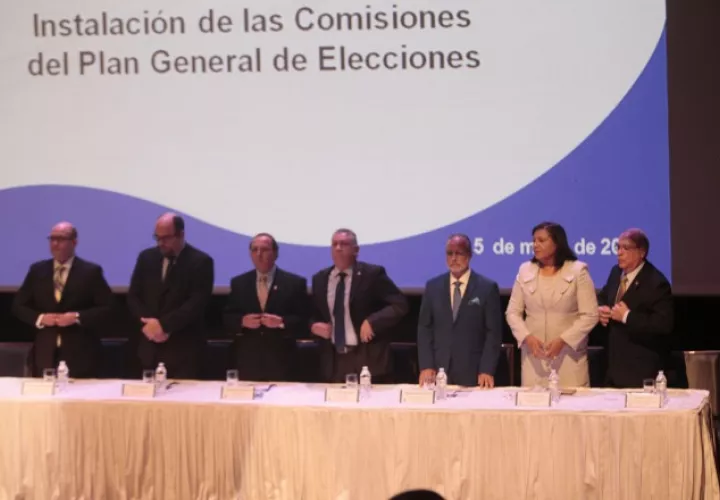 Los magistrados del Tribunal Electoral han expresado su preocupación ante el retraso en la implementación de las reformas electorales. Víctor Arosemena