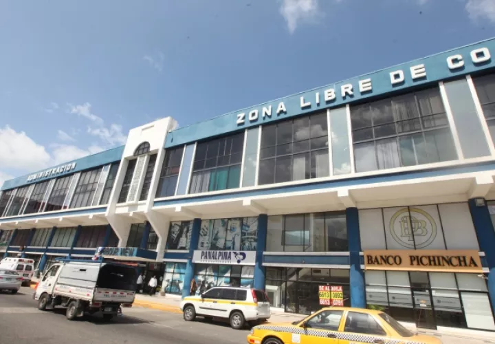 El movimiento comercial en la ZLC se ha reducido en los últimos años. /Foto Archivo