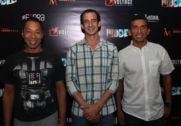 3. Eloy Cruz, Jan Carlo Salerno y Gary Saavedra.