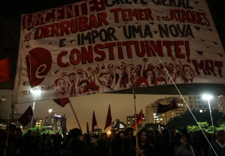 Brasileños salen a las calles de Sao Paulo exigiendo la renuncia del presidente Michel Temer. /Foto EFE