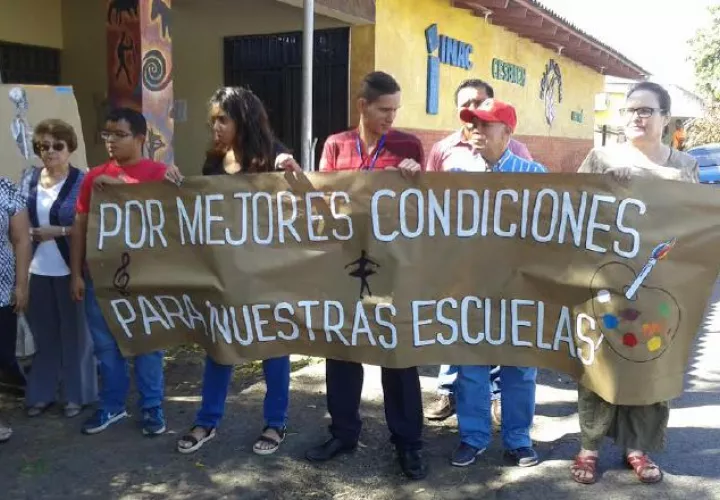 Desde el inicio del año escolar, no han cesado las protestas en diferentes escuelas de Herrera. Thays Domínguez 