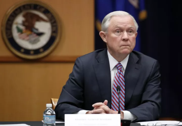 El  fiscal general de EE.UU., Jeff Sessions, no dejó claro si la investigación abarcará otros incidentes. /Foto AP
