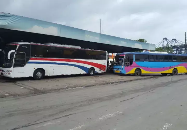 Los delincuentes se subieron al bus desde Colón. Foto: Delfia Cortez. 