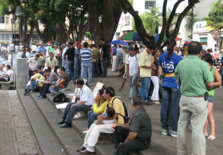 Se puede elevar a más de 26 millones de personas el número de desempleados en la región.