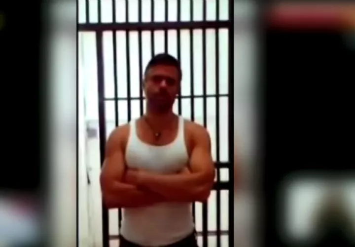 Dese hace un mes la familia de Leopoldo López no ha podido comunicarse con él.