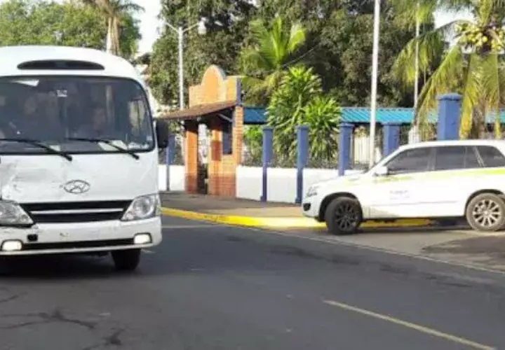 El traslado de los detenidos. Fotos: Zenaida Vásquez. 