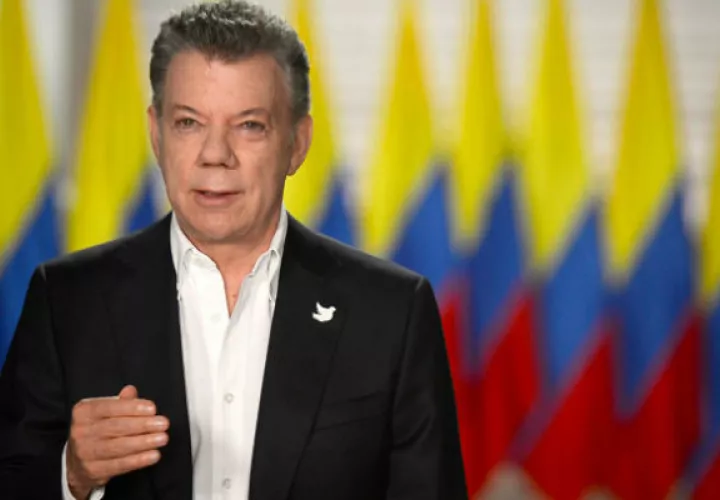 Juan Manuel Santos hizo el anuncio de cambio de fecha. FOTO/EFE