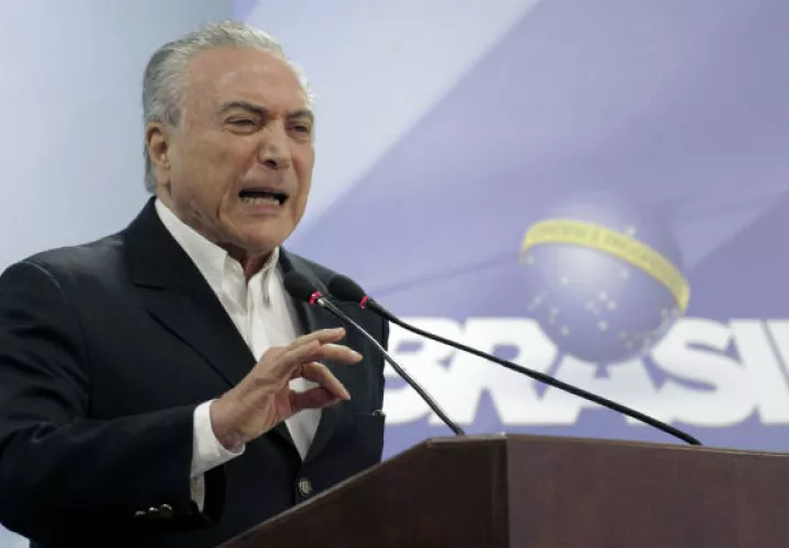 El presidente Michel Temer asegura que se mantendrá en el cargo. FOTO/EFE