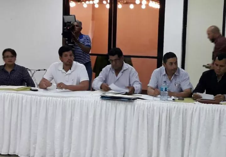 La reunión fue en un hotel de Volcán, en el distrito de Bugaba. /Foto José Vásquez  