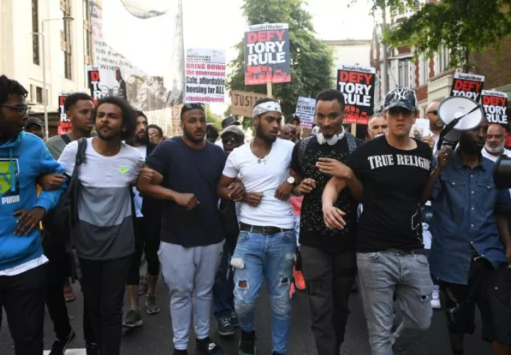 Protestas en el centro de Londres. AP