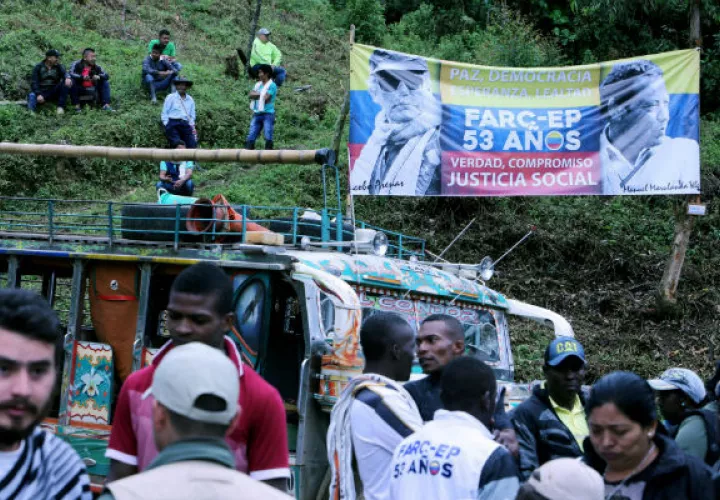 Ceremonia de dejación de armas de integrantes de las Farc. FOTO/EFE
